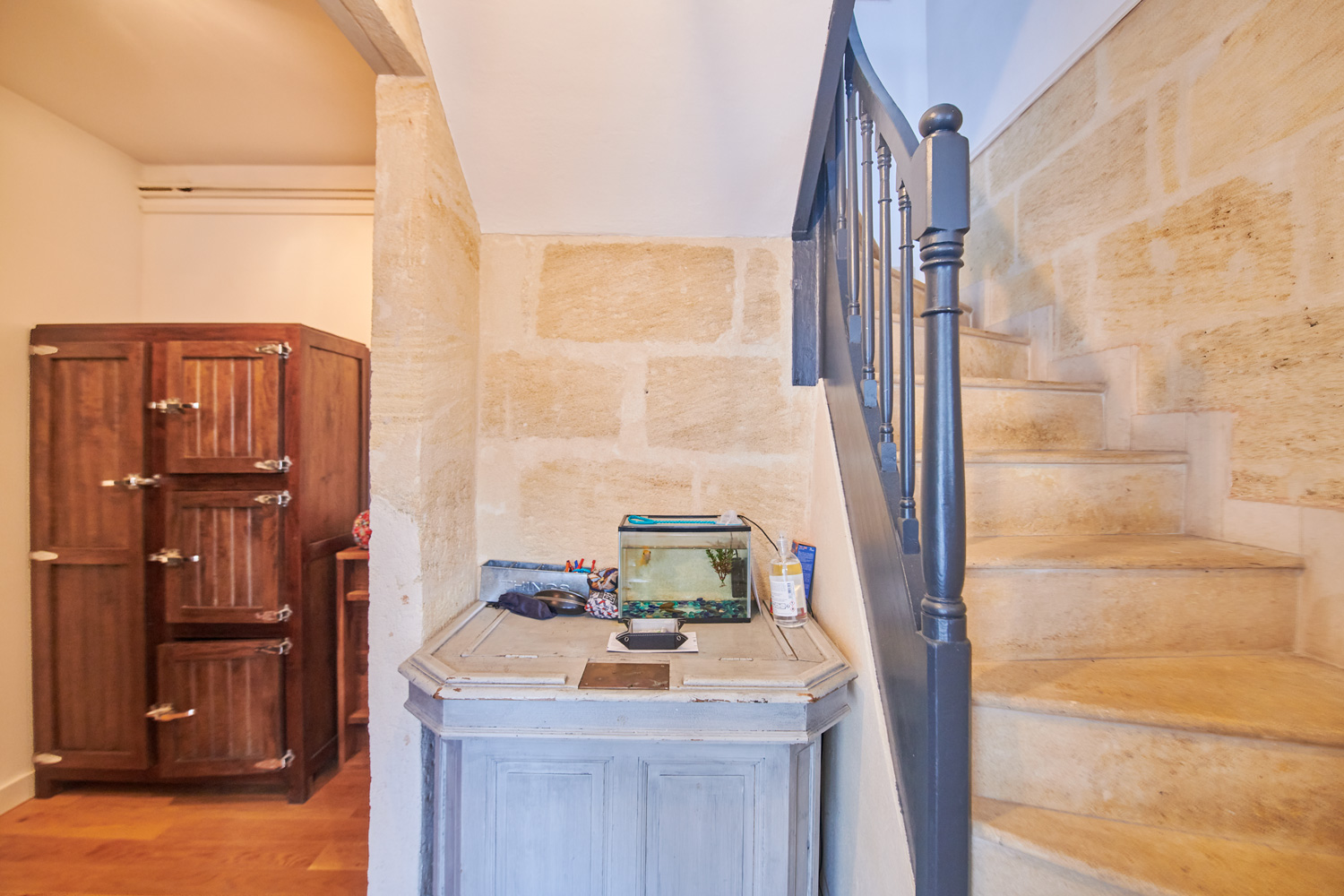 BEGLES MAISON PIERRE 163 M2 PISCINE JARDIN GARAGE